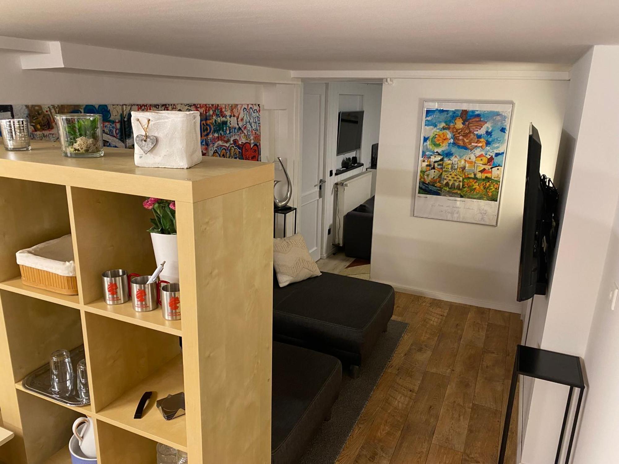 Xanten Basement Suite Bagian luar foto
