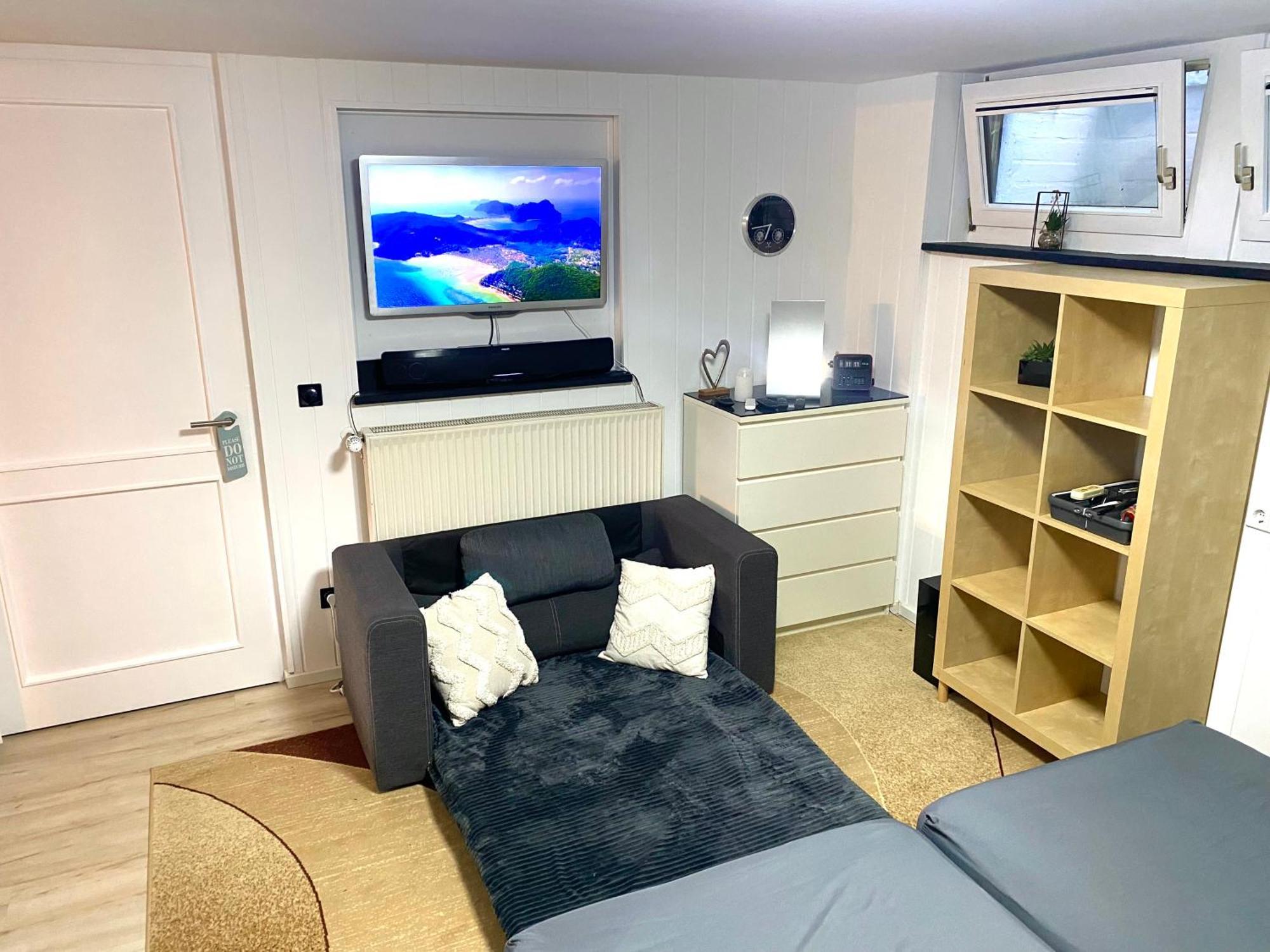 Xanten Basement Suite Bagian luar foto